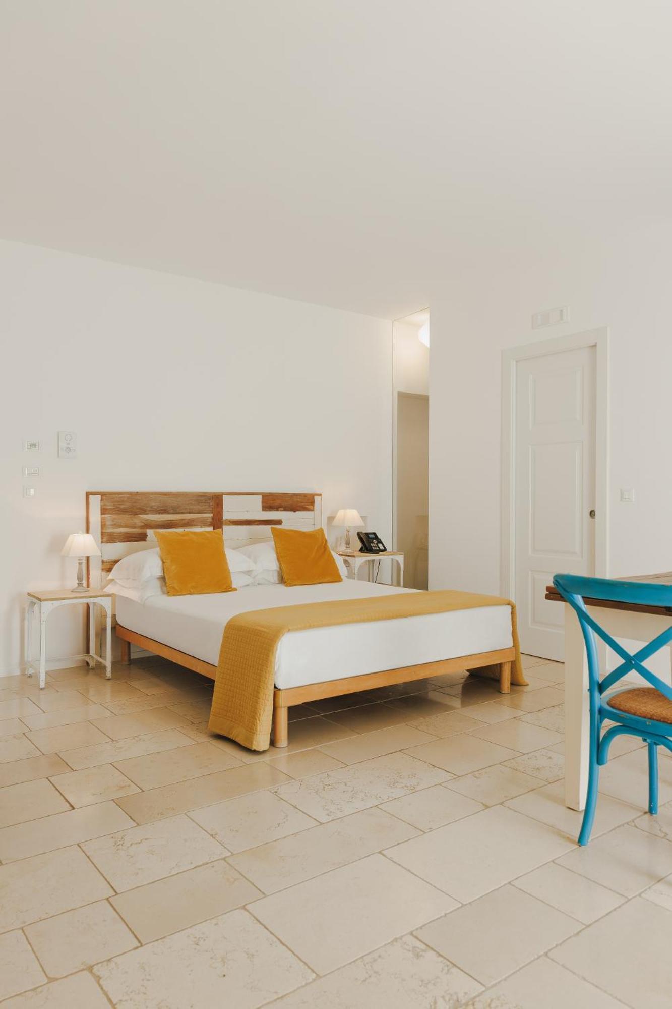 Santa Maria 24 Appartement Monopoli Kamer foto